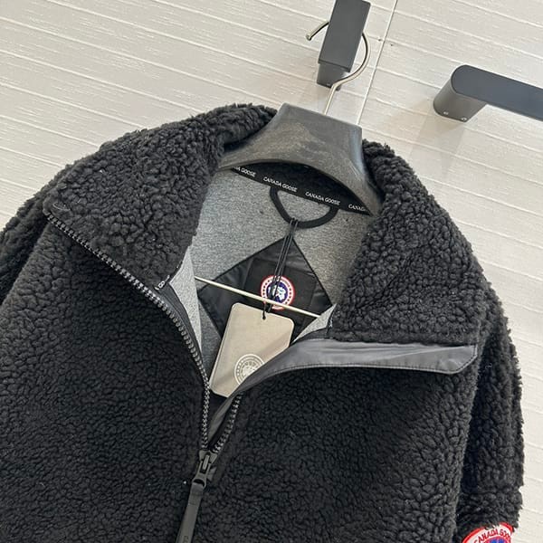 目を惹くカラーカナダグース コピー商品 SIMCOE☆ジップアップスウェター Cax97090